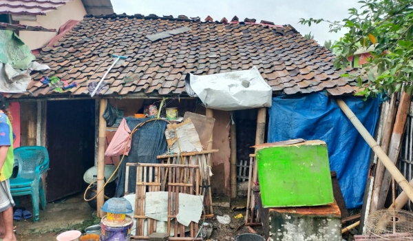 Pembangunan Bedah Rumah Tidak Layak Huni (RTLH) BPK. jaya Kp. Suka Karya RT 007/003 Desa Pangkalan K